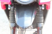 MOS 玻璃纖維長版前土除 II 尖頭造型，Yamaha BWS-125 專用，正面安裝照片