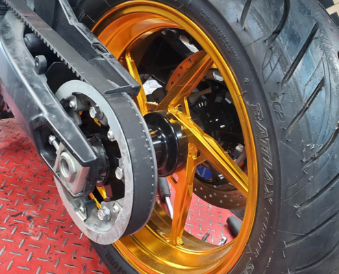 TMAX 560鍛造輪框-實車安裝照