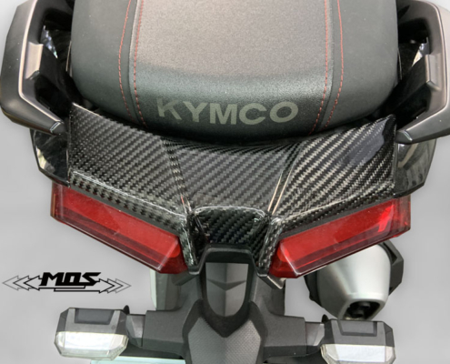 KYMCO KRV碳纖維尾燈上蓋-實車照