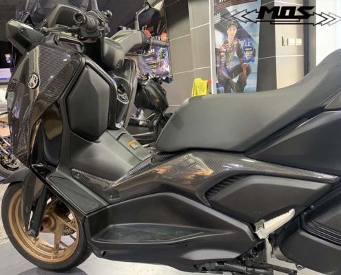 YAMAHA_XMAX_2023_碳纖維車身左右側蓋